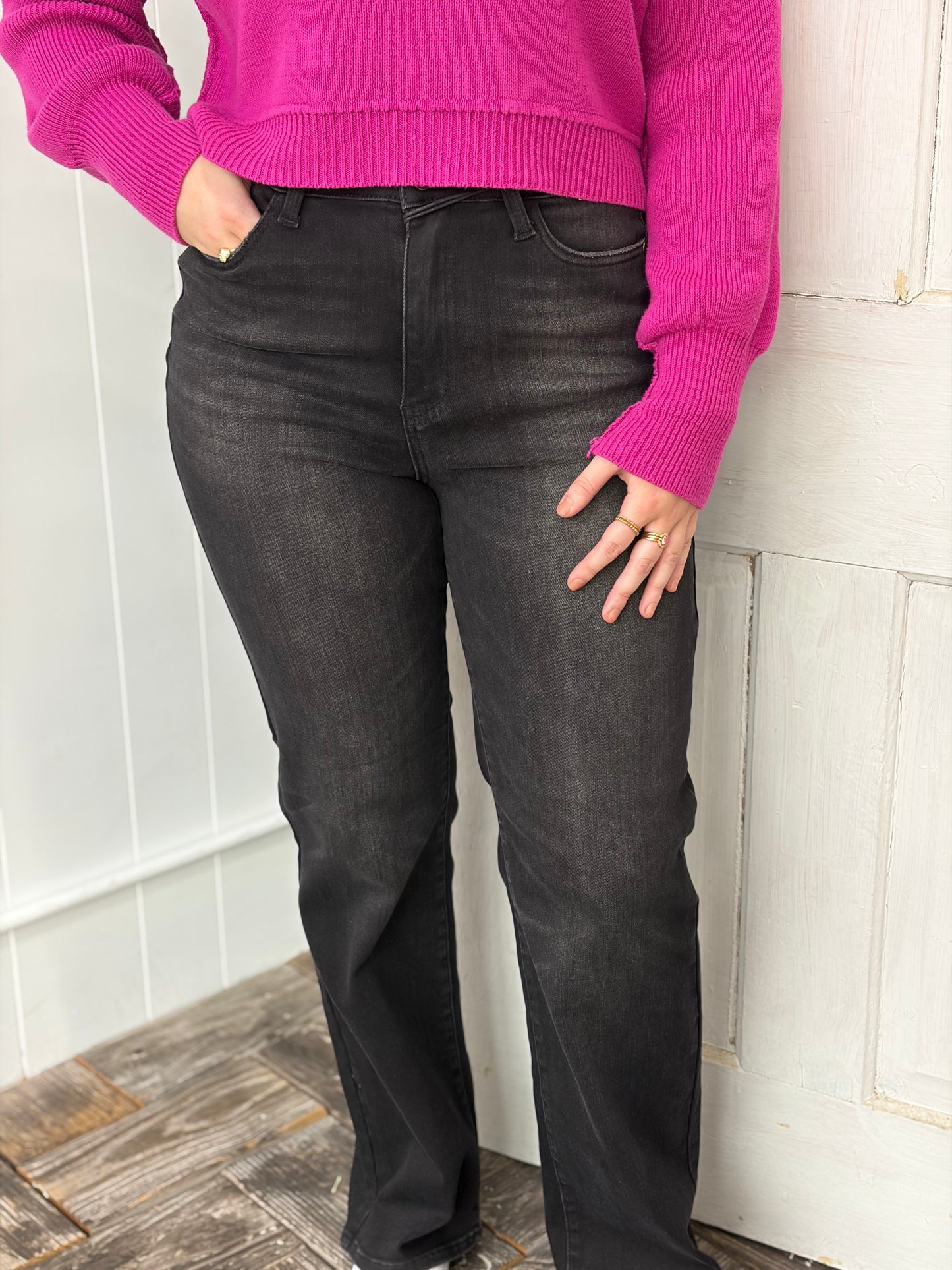 Judy Blue Straight Fit