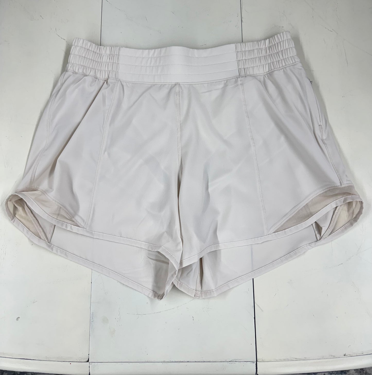 RM P6272 beige
