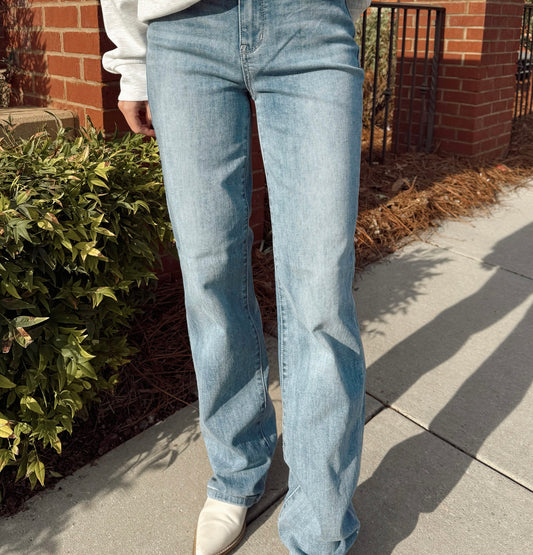 Judy Blue 90’s Straight Fit- High Waist