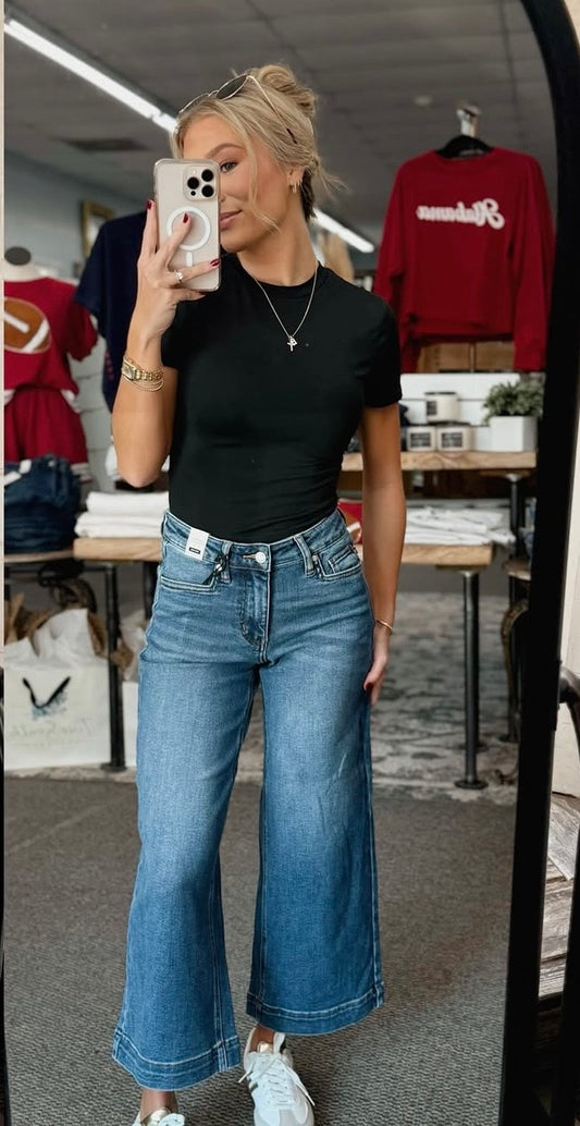 Judy Blue Cropped Vintage Jean-Mid Rise