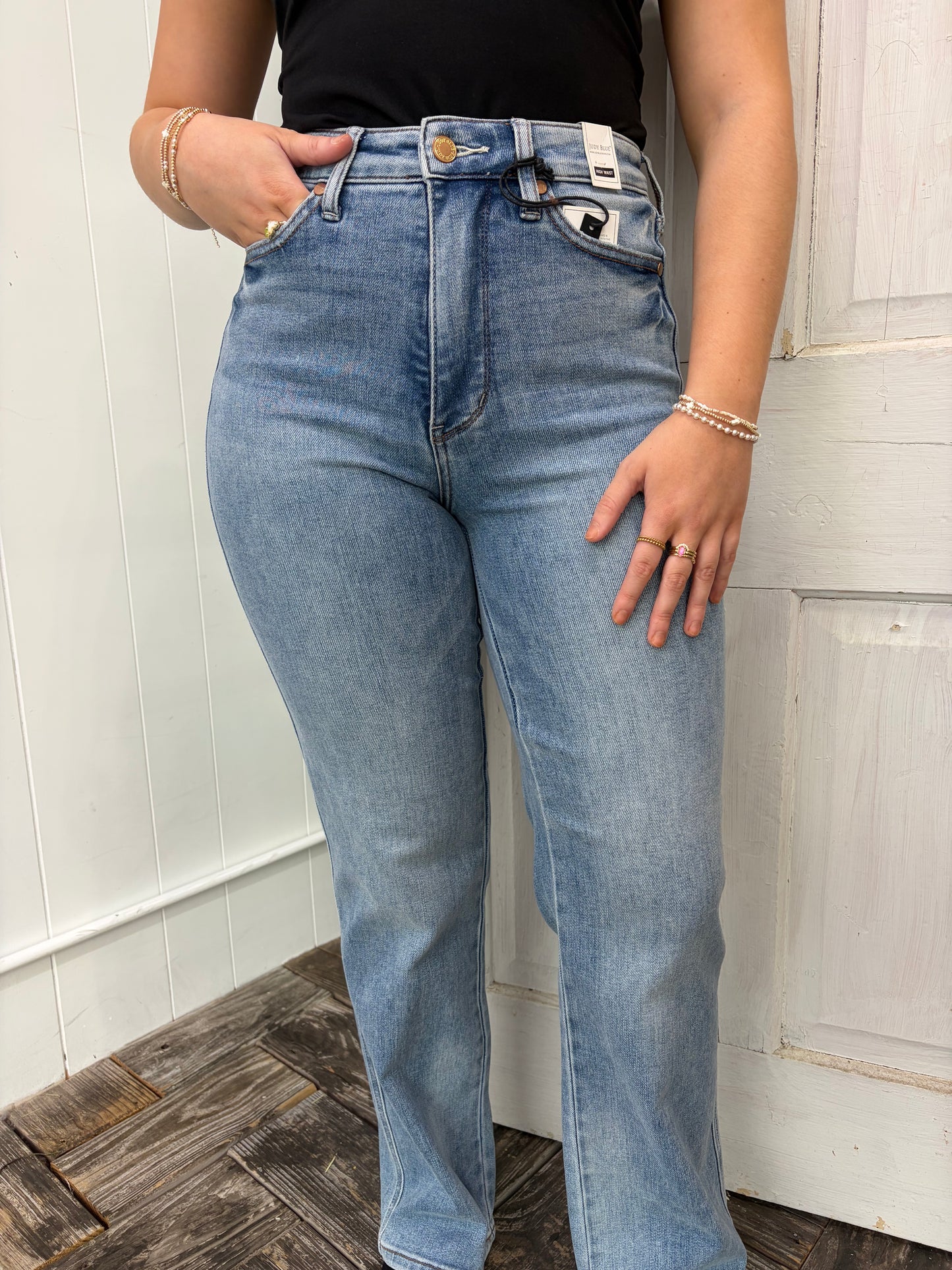 Judy Blue High Waist Straight Fit Jean